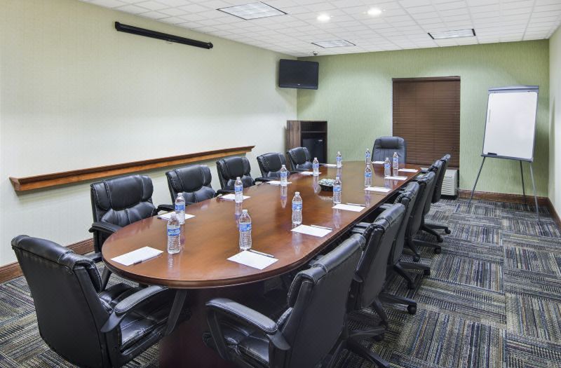 Hampton Inn Hinesville photo 3