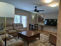 Bralorne Suites & Rooms - Homestays