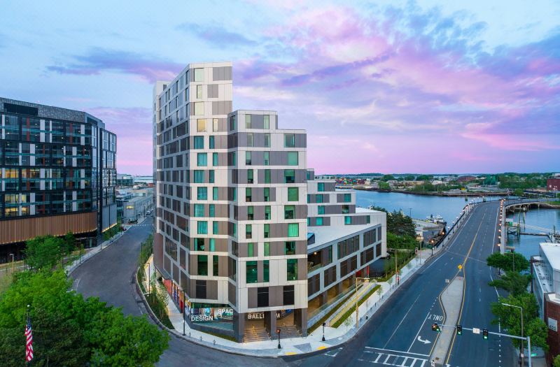 Hampton Inn by Hilton Boston Seaport District