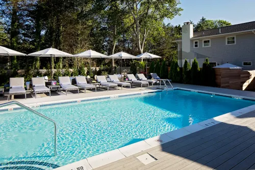 Journey East Hampton - 4 stjerner