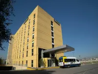City Express by Marriott Santiago Aeropuerto Chile Hotels near Arturo Merino Benitez International Airport