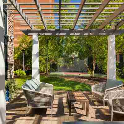 Homewood Suites by Hilton Minneapolis- St. Louis Park at West End Hotel Exterior
