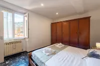 Da Lino Beachfront Apartment for 4 - 3-Star