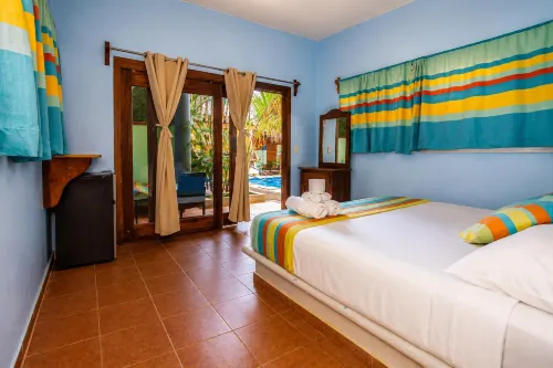 Zipoliteville - HOTEL NUDISTA - 2 estrellas