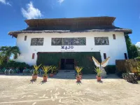 Majo Hotel Boutique - Pysäköinti