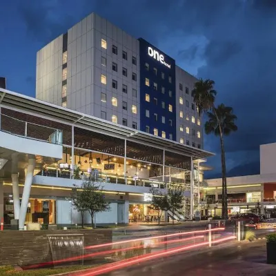 Hotel Myst. Hotels near Fundidora Park