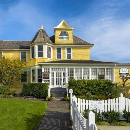 Gilbert Inn Seaside