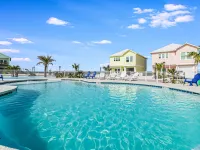 Bliss On The Bay - Pools