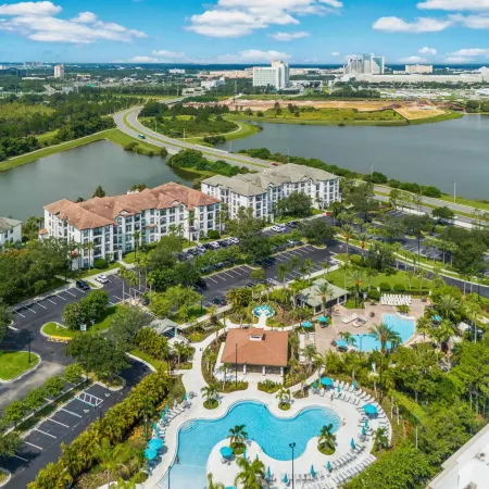 Orlando for Work or Play, Comfortable 3BR Condo