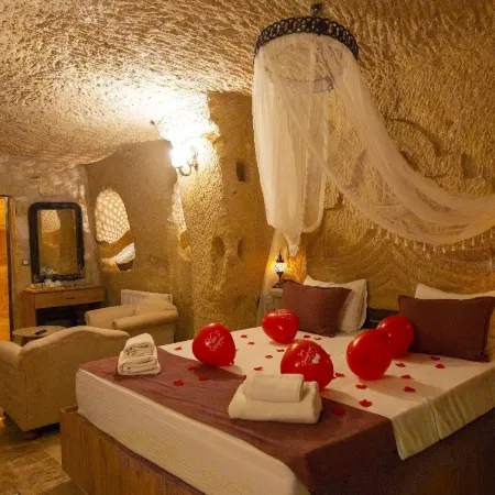 Zula Cave House