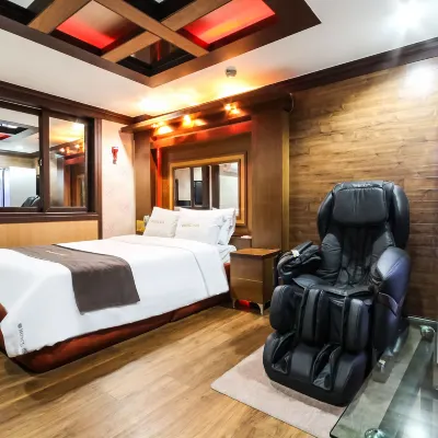 Gwangju Sangmu Honeymoon Hotels near 5·18 Memorial Park