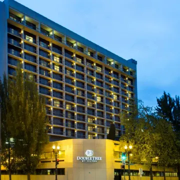 DoubleTree by Hilton Portland, OR