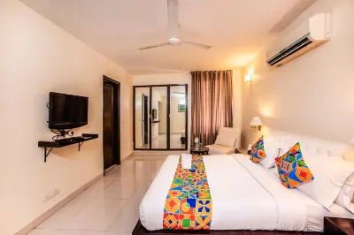 阿努瑟姆薩克特法布飯店 Imam Zamin's Tomb附近的飯店