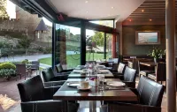 Hotel du Chateau et Spa Carita - breakfast