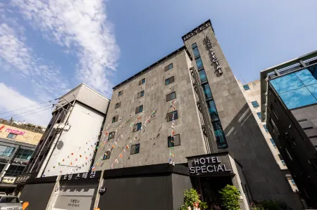 Sacheon Hotel Special Отели в г. Сачхон