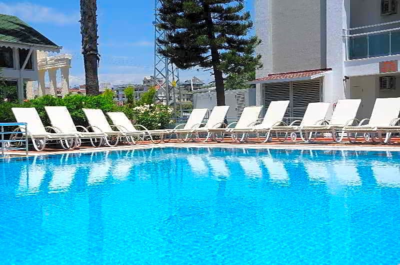 Altinkum Park Hotel