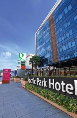 Pacific Park Hotel Hotel dekat Khao Kheow Open Zoo