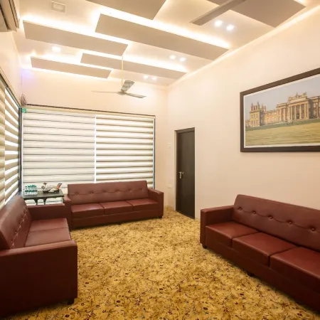 Hotel Singhs' Vashi Navi Mumbai