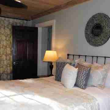 Sapodilla House Rooms