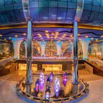 Hotel Sahara Star Hotel Exterior