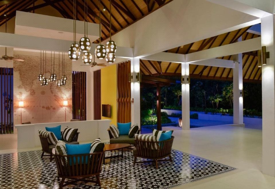 2. 머큐어 몰디브 ..