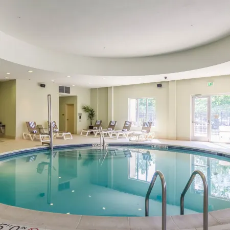 Embassy Suites by Hilton Newark Airport