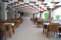 螞蟻阿帕特飯店 - 早餐