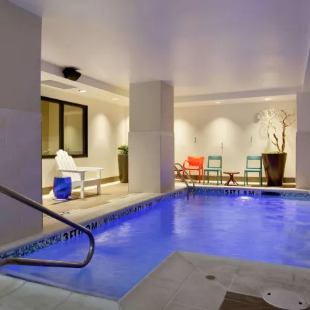 Home2 Suites by Hilton San Antonio Downtown - Riverwalk