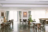 Burgaz Izer Hotel - Pools
