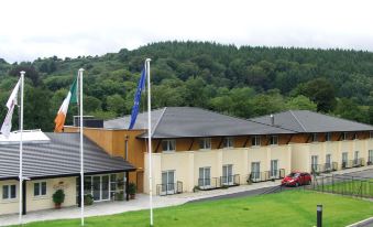 Woodenbridge Hotel