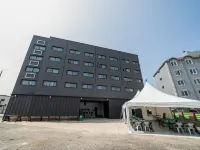A.J HOTEL&PENSION โรงแรมใกล้แฟนตาซีคัพมิวเซียม