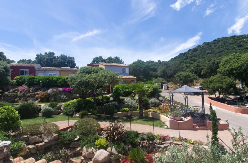 Le Roc E Fiori Hotel - Teritoria