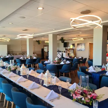 Holiday Inn Resort OCEANFRONT @ SURFSIDE BEACH by IHG