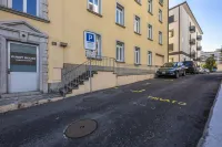 GuestHouse Lugano Apartments by LR