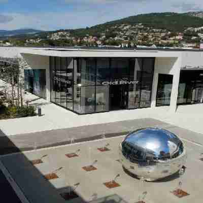 Holiday Inn Express Toulon - Est Hotel Exterior