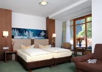 Aktiv Hotel Böld & Restaurant Uhrmacher Hotels in der Nähe von Ettaler Klostermarkt