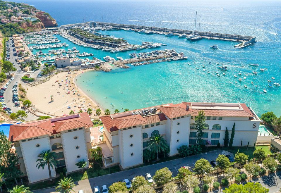 hotel overview picture