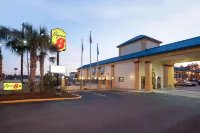 Super 8 by Wyndham Hammond Hotels in Hammond