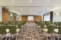 Ramada Plaza by Wyndham Wrexham Hotels in Llantysilio
