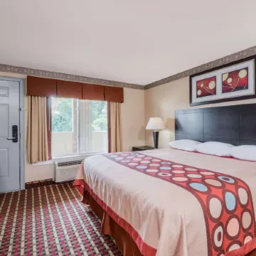 Super 8 by Wyndham Old Saybrook