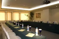 Golden Tulip Al Khobar Hotels in Al-Khobar
