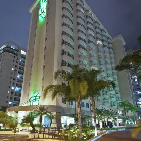 Bourbon Residence Barra da Tijuca - Rio de Janeiro Отели рядом с достопримечательностью «Торговый центр Barra Shopping»