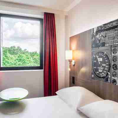 ibis Styles Toulouse Cité Espace Rooms