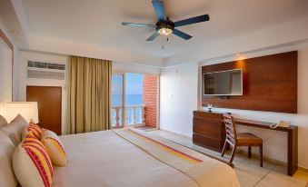 Costa Sur Resort by Vrhost
