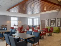 Holiday Inn Express Minneapolis West - Plymouth Hotels in Wayzata