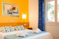 Sagitario Vista Playa I Apartamentos Các khách sạn gần Cala Macarelleta
