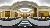 Trident Udaipur Hotels in Udaipur