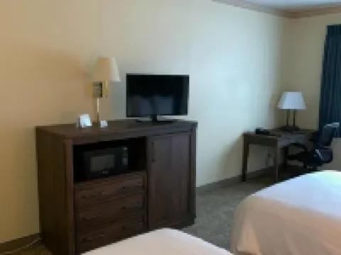 Yellowstone Lodge Hotels in West Yellowstone