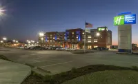 Holiday Inn Express & Suites Dodge City Hoteles en Dodge City