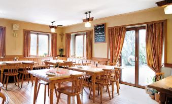 Hotel-Landgasthof Kreuz - Housity